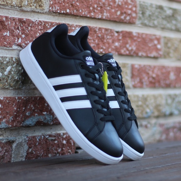 harga adidas neo cloudfoam footbed